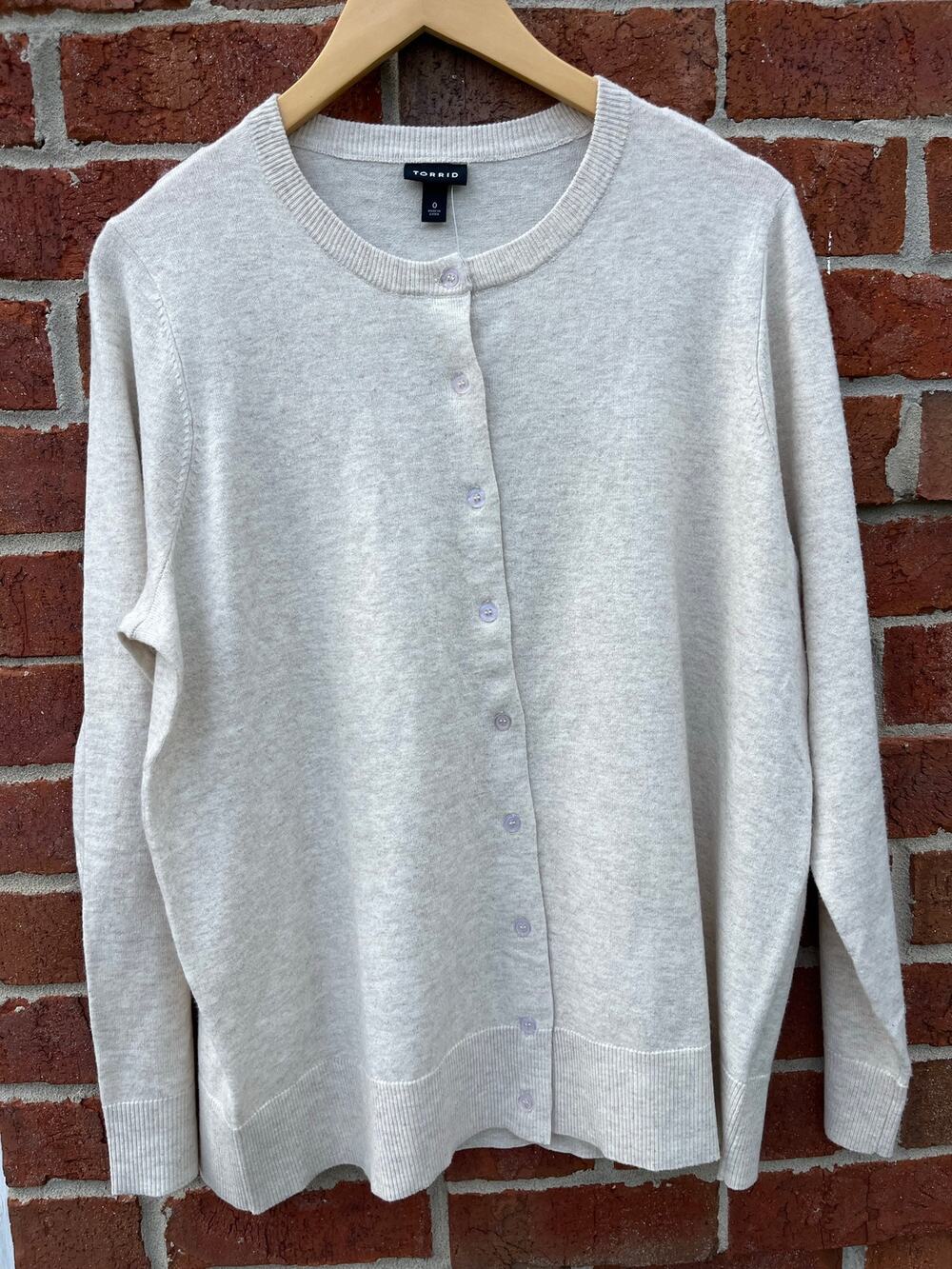 NWT Torrid Size 0 Large 12 Oatmeal Button Front Cardigan Sweater Soft Knit